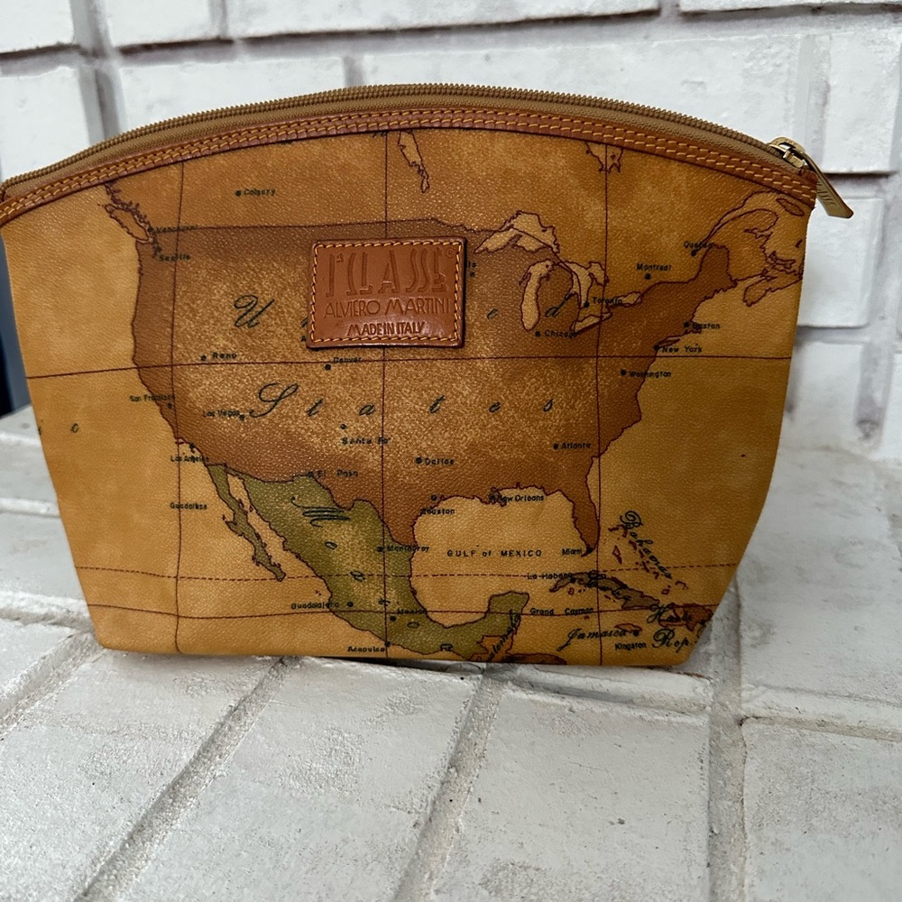 EUC Luxury Alviero Martini Prima IClasse Unisex Pouch Travel Bag